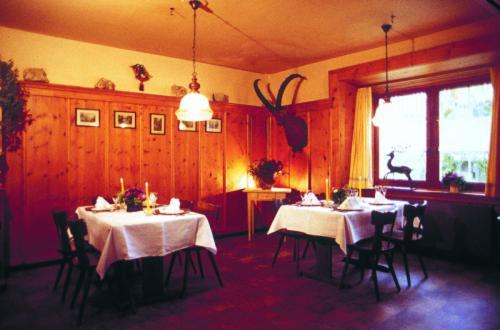 Gasthaus Alte Post Zillis Luaran gambar