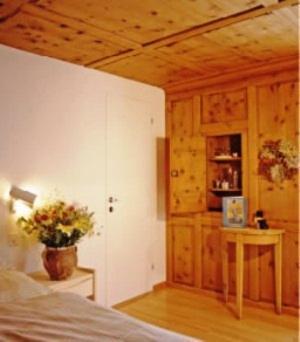 Gasthaus Alte Post Zillis Luaran gambar